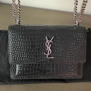 Medium Croco bag
